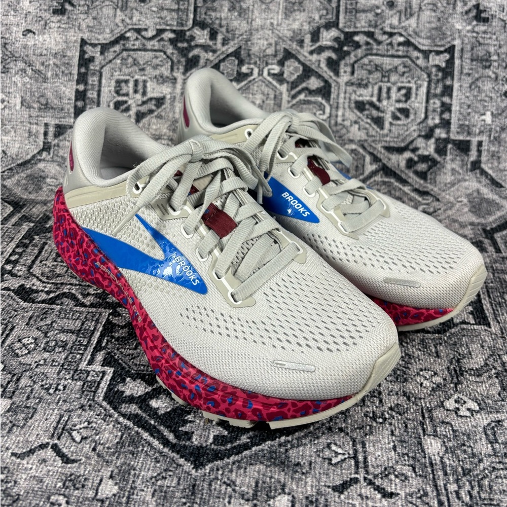 Brooks Women's Adrenaline GTS White and Pink Running Shoes